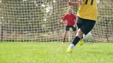 廉价饰品隐患大：致癌物超标9000倍，中国多人患“首饰性皮炎”